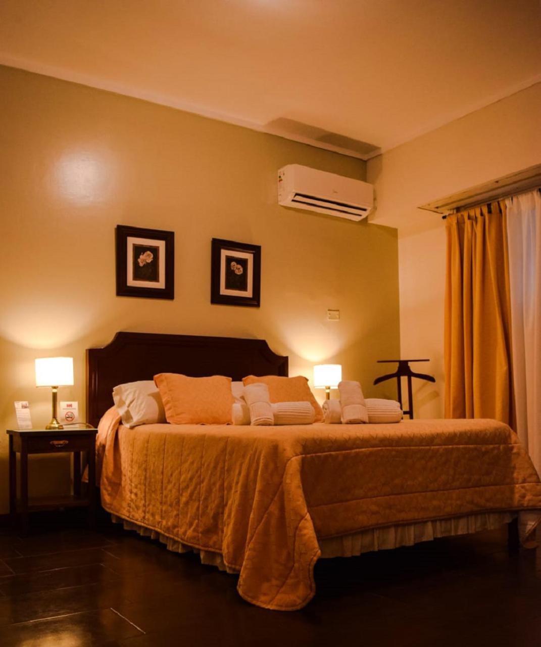 Hotel Hernandarias Санта-Фе Екстер'єр фото